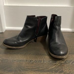 Kensie Ankle Boots